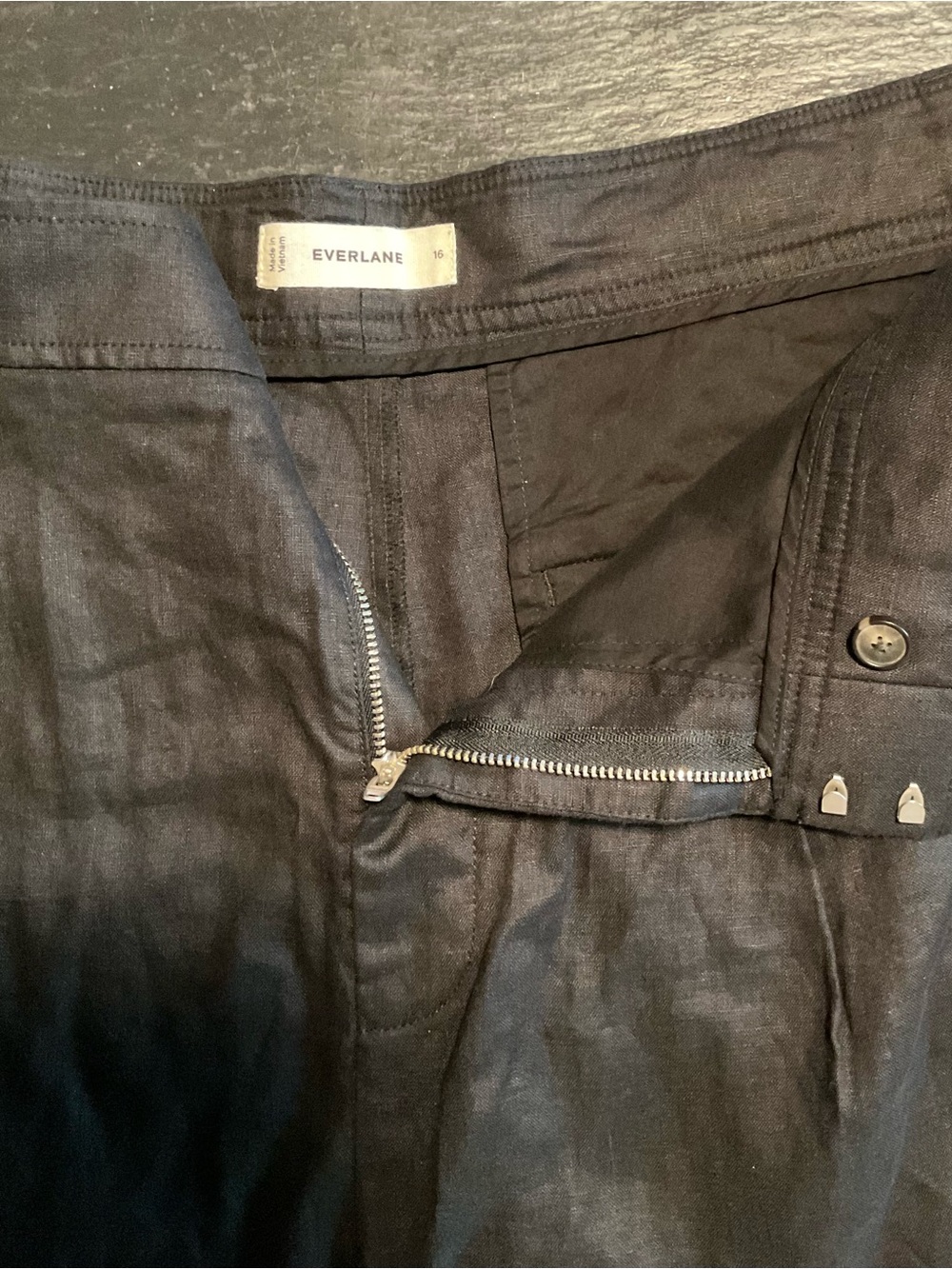 NWOT Everlane The Linen Way-High Short - 100% Linen Black Size 16 - Picture 10 of 11
